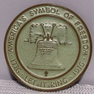 Frankoma liberty bell trivet